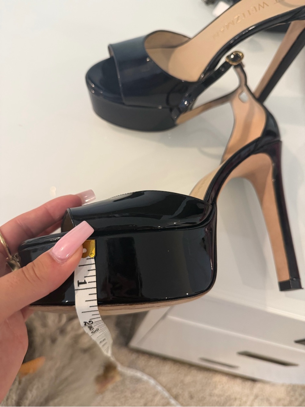 Stuart Weitzman Disco Platform Sandal - Picture 12 of 13